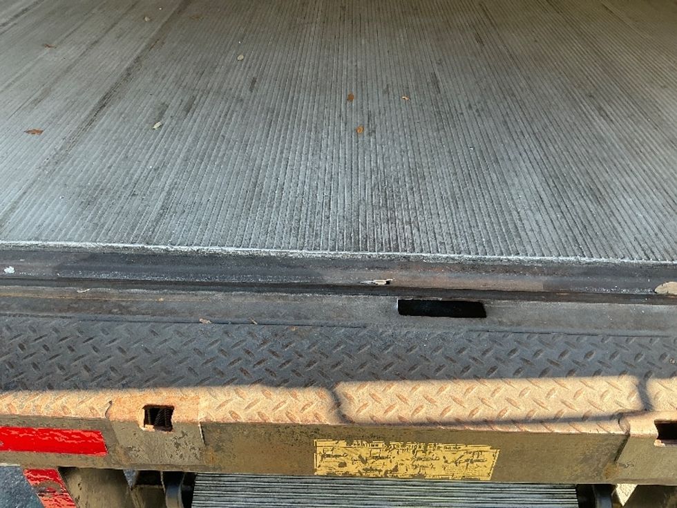 Refrigerated Truck-Light and Medium Duty Trucks-Freightliner-2021-M2-Jacksonville-FL-286,471\n\t\tmiles-$ 33,750 - Image 10