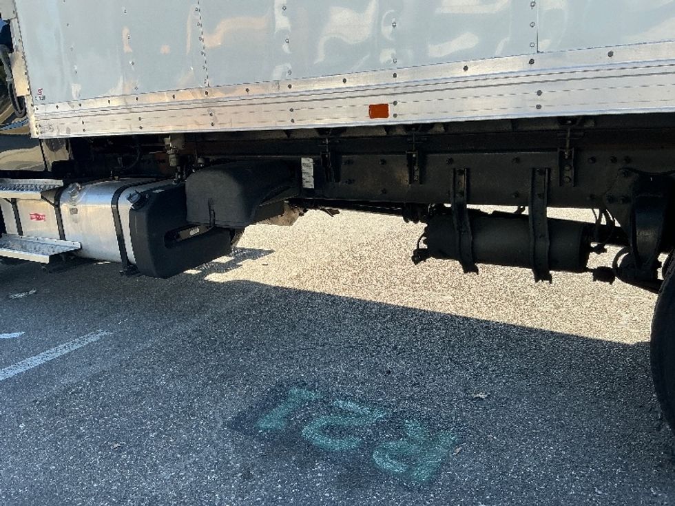 Refrigerated Truck-Light and Medium Duty Trucks-Freightliner-2021-M2-Jacksonville-FL-286,471\n\t\tmiles-$ 33,750 - Image 5