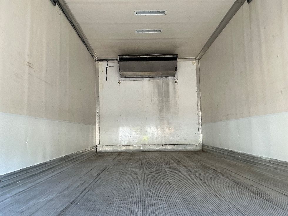 Refrigerated Truck-Light and Medium Duty Trucks-Freightliner-2021-M2-Jacksonville-FL-286,471\n\t\tmiles-$ 33,750 - Image 8