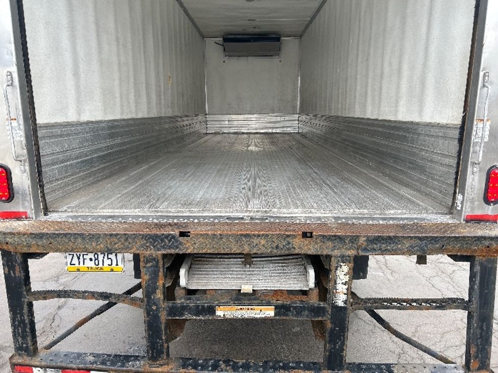Refrigerated Truck-Light and Medium Duty Trucks-Freightliner-2021-M2-Jessup-PA-289,043\n\t\tmiles-$ 36,250 - Image 9