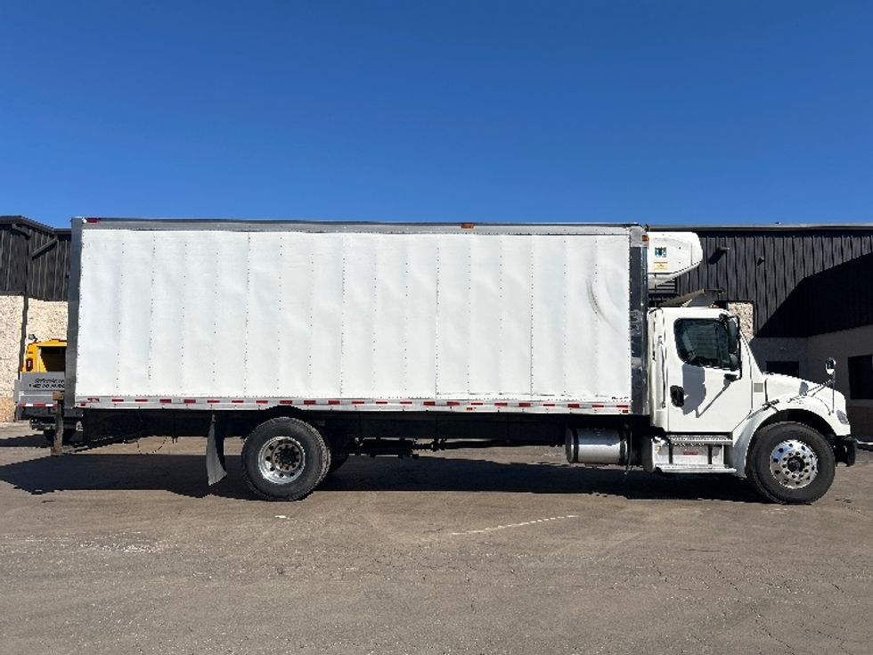 Refrigerated Truck-Light and Medium Duty Trucks-Freightliner-2021-M2-Jessup-PA-291,141\n\t\tmiles-$ 36,500 - Image 14