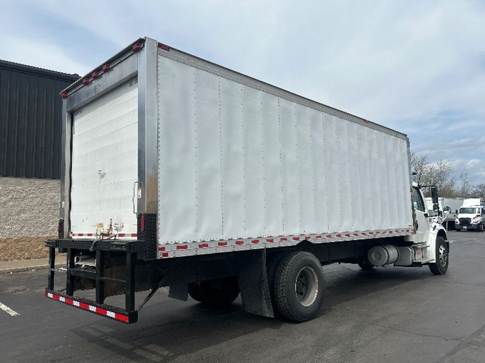 Refrigerated Truck-Light and Medium Duty Trucks-Freightliner-2021-M2-Jessup-PA-357,572\n\t\tmiles-$ 24,000 - Image 12