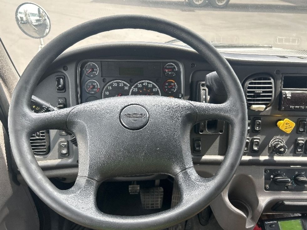 Refrigerated Truck-Light and Medium Duty Trucks-Freightliner-2021-M2-Jessup-PA-357,572\n\t\tmiles-$ 24,000 - Image 17