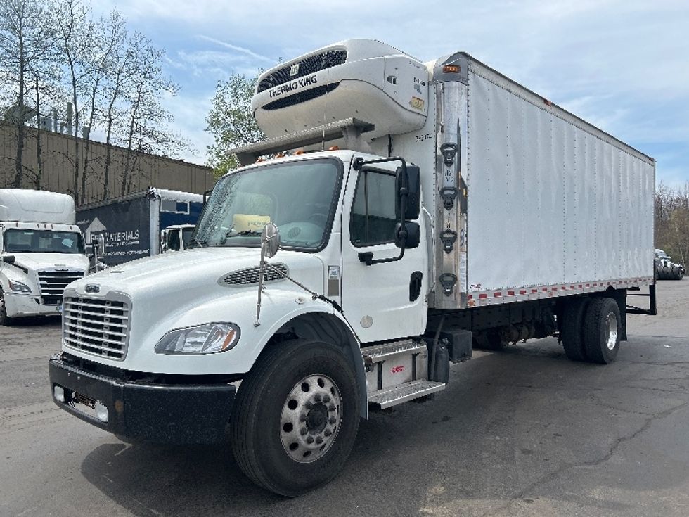 Refrigerated Truck-Light and Medium Duty Trucks-Freightliner-2021-M2-Jessup-PA-357,572\n\t\tmiles-$ 24,000 - Image 3