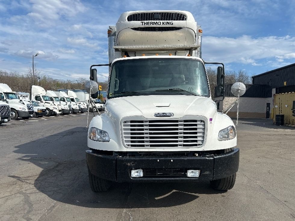 Refrigerated Truck-Light and Medium Duty Trucks-Freightliner-2021-M2-Jessup-PA-391,015\n\t\tmiles-$ 24,000 - Image 2