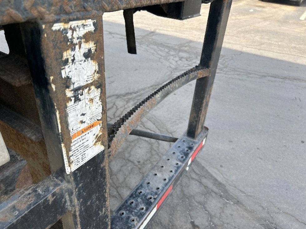 Refrigerated Truck-Light and Medium Duty Trucks-Freightliner-2021-M2-Jessup-PA-391,015\n\t\tmiles-$ 24,000 - Image 24