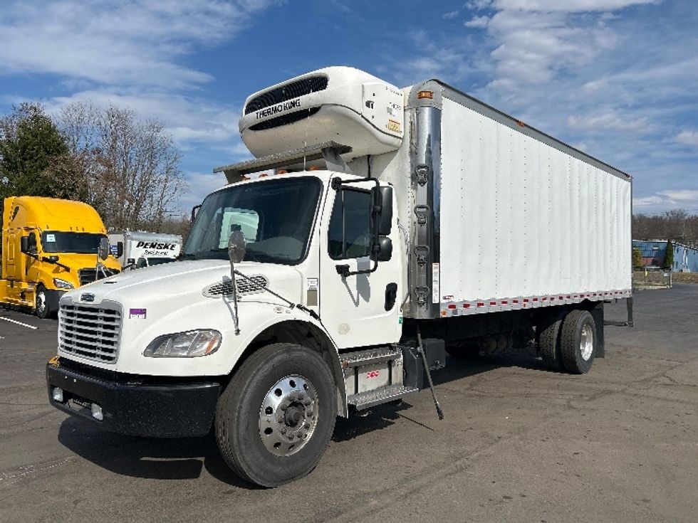 Refrigerated Truck-Light and Medium Duty Trucks-Freightliner-2021-M2-Jessup-PA-391,015\n\t\tmiles-$ 24,000 - Image 3