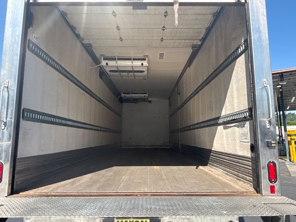 Refrigerated Truck-Light and Medium Duty Trucks-Freightliner-2021-M2-Kent-WA-177,678\n\t\tmiles-$ 58,750 - Image 10