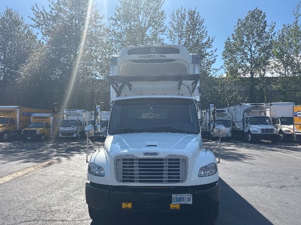 Refrigerated Truck-Light and Medium Duty Trucks-Freightliner-2021-M2-Kent-WA-177,678\n\t\tmiles-$ 58,750 - Image 2