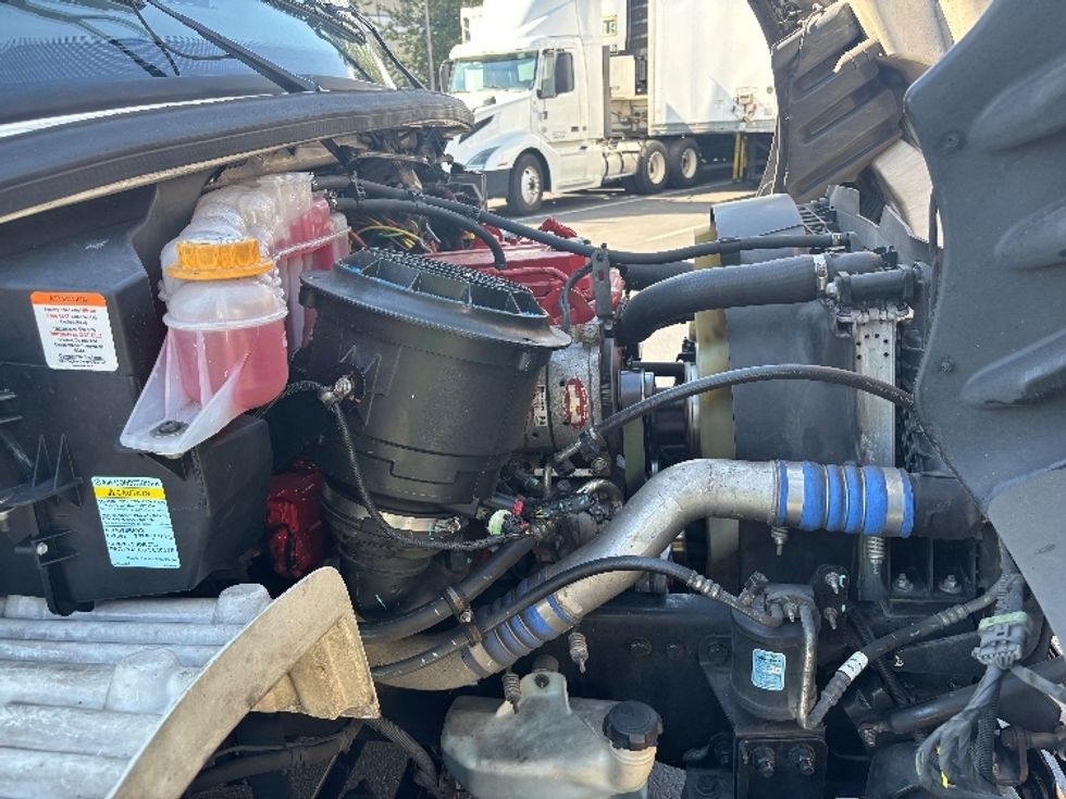 Refrigerated Truck-Light and Medium Duty Trucks-Freightliner-2021-M2-Kent-WA-177,678\n\t\tmiles-$ 58,750 - Image 23