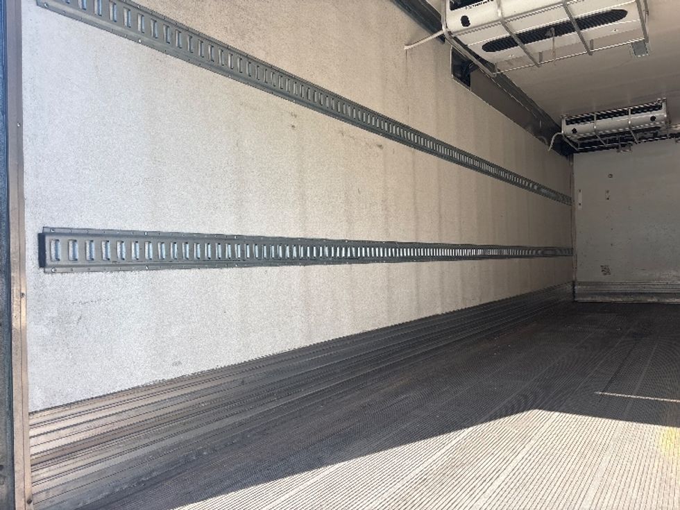 Refrigerated Truck-Light and Medium Duty Trucks-Freightliner-2021-M2-Kent-WA-200,889\n\t\tmiles-$ 55,000 - Image 10