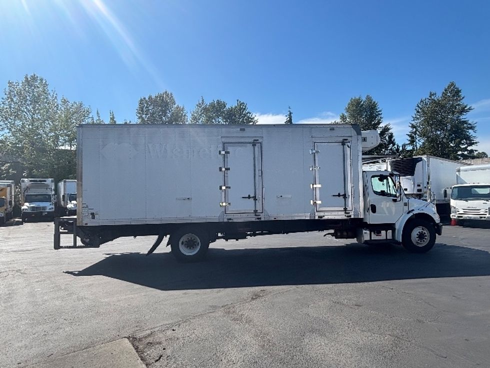 Refrigerated Truck-Light and Medium Duty Trucks-Freightliner-2021-M2-Kent-WA-200,889\n\t\tmiles-$ 55,000 - Image 14