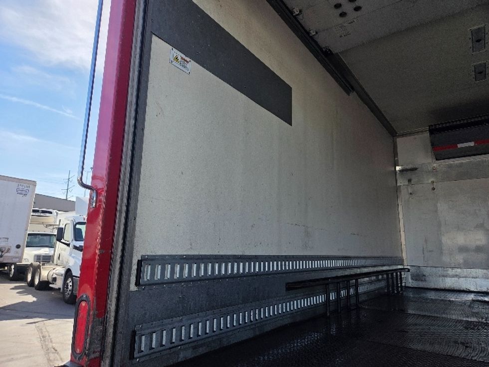 Refrigerated Truck-Light and Medium Duty Trucks-Freightliner-2021-M2-Kent-WA-70,188\n\t\tmiles-$ 58,500 - Image 10