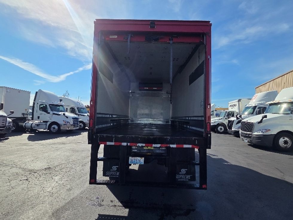 Refrigerated Truck-Light and Medium Duty Trucks-Freightliner-2021-M2-Kent-WA-70,188\n\t\tmiles-$ 58,500 - Image 7