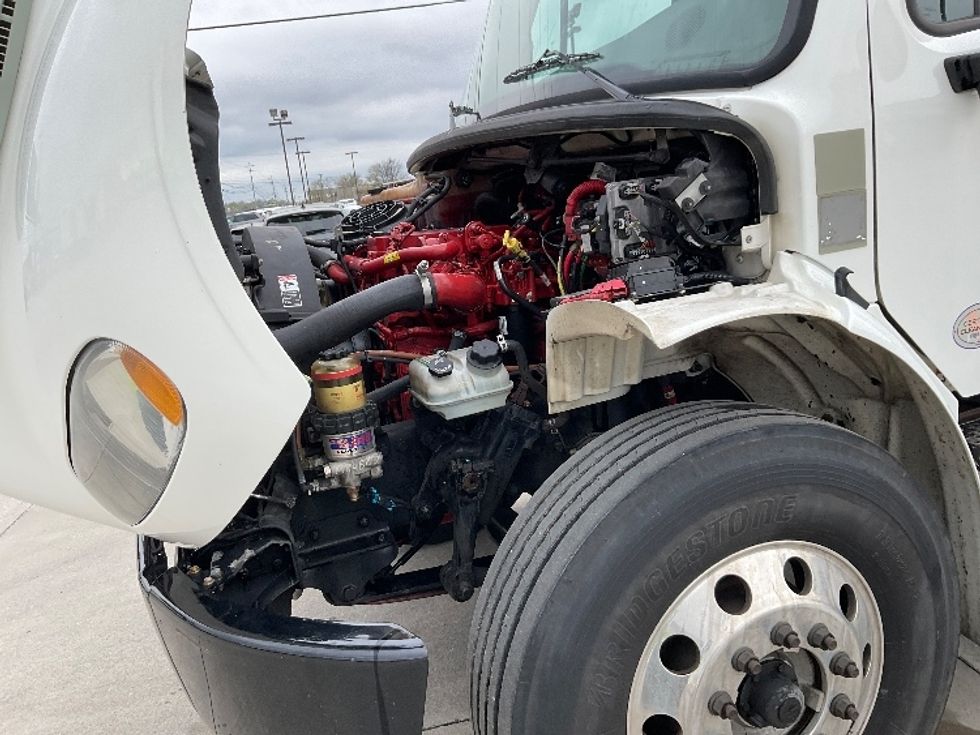 Refrigerated Truck-Light and Medium Duty Trucks-Freightliner-2021-M2-Knoxville-TN-328,742\n\t\tmiles-$ 45,500 - Image 24