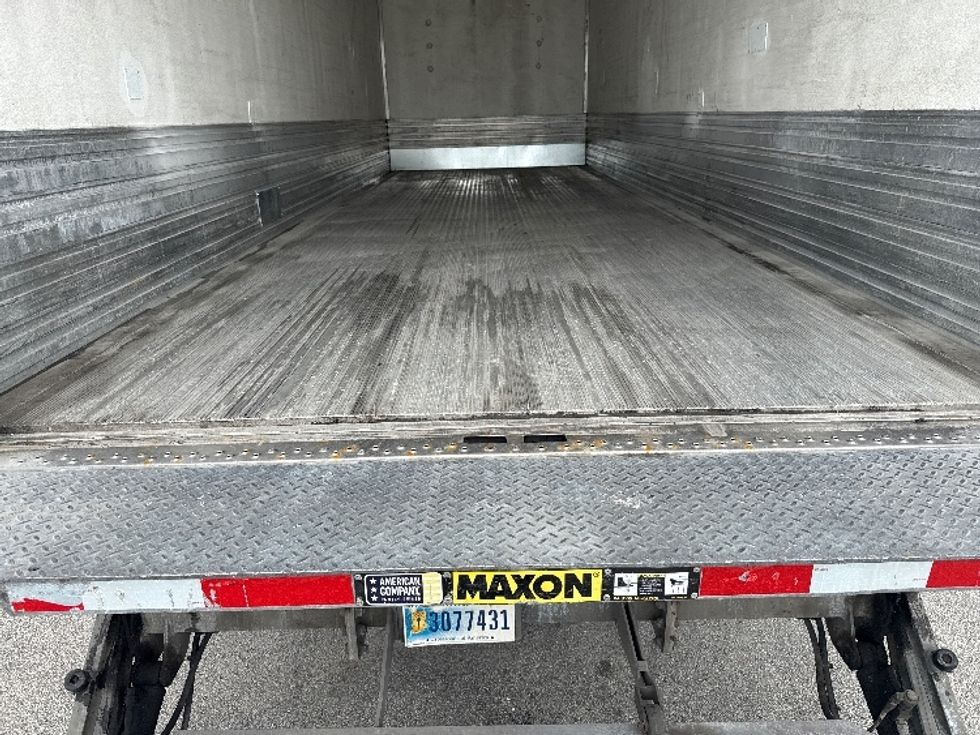 Refrigerated Truck-Light and Medium Duty Trucks-Freightliner-2021-M2-La Porte-IN-122,561\n\t\tmiles-$ 82,250 - Image 10