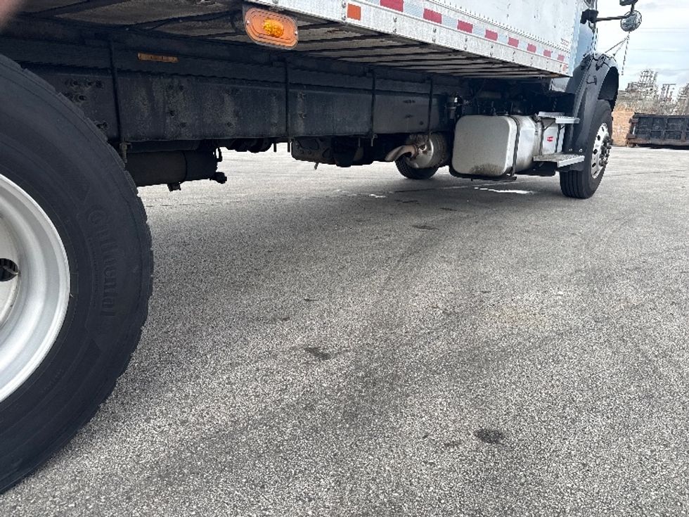 Refrigerated Truck-Light and Medium Duty Trucks-Freightliner-2021-M2-La Porte-IN-122,561\n\t\tmiles-$ 82,250 - Image 14