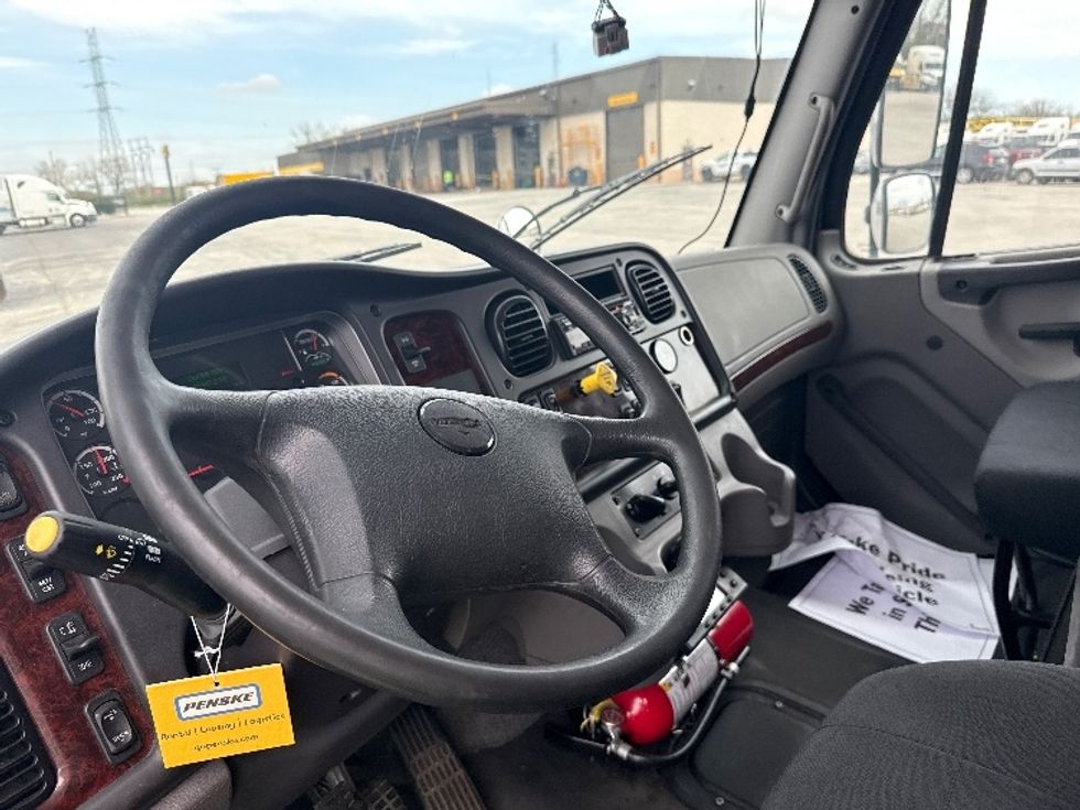 Refrigerated Truck-Light and Medium Duty Trucks-Freightliner-2021-M2-La Porte-IN-122,561\n\t\tmiles-$ 82,250 - Image 17
