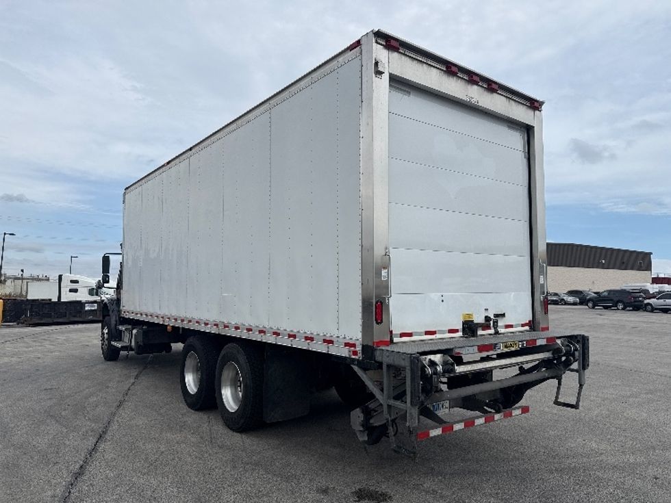 Refrigerated Truck-Light and Medium Duty Trucks-Freightliner-2021-M2-La Porte-IN-122,561\n\t\tmiles-$ 82,250 - Image 6