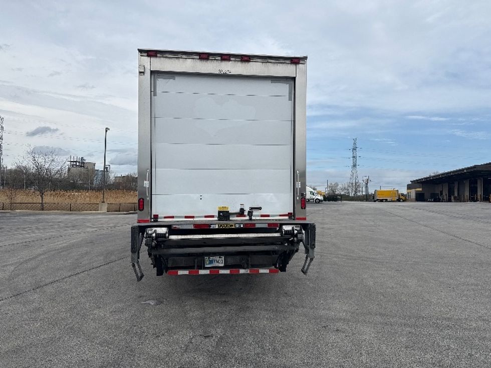 Refrigerated Truck-Light and Medium Duty Trucks-Freightliner-2021-M2-La Porte-IN-122,561\n\t\tmiles-$ 82,250 - Image 7