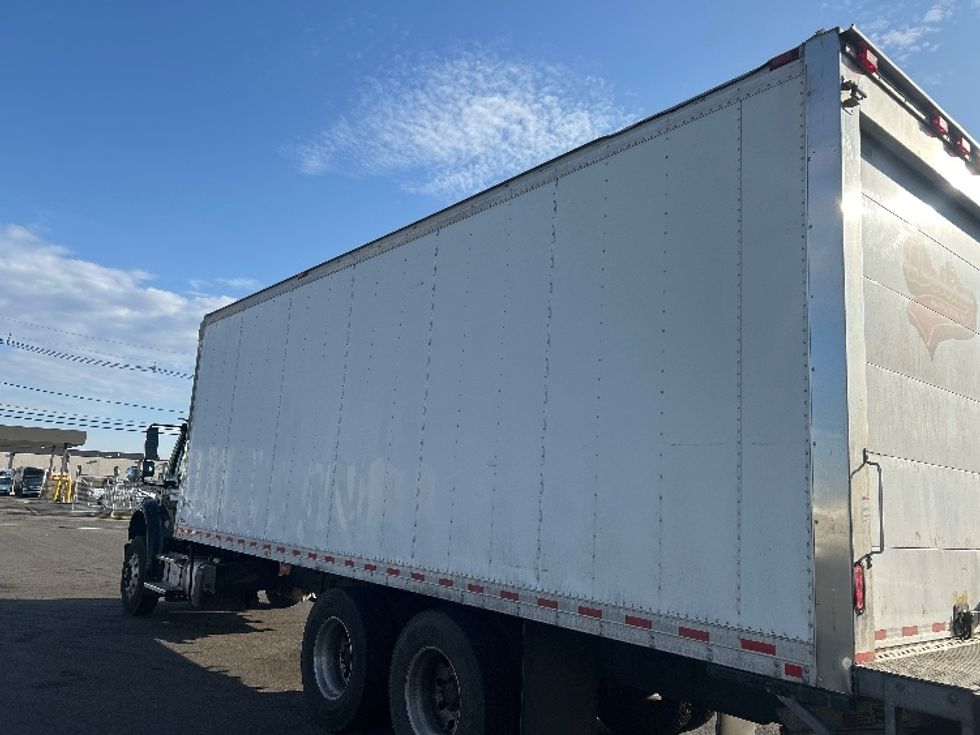 Refrigerated Truck-Light and Medium Duty Trucks-Freightliner-2021-M2-Linden-NJ-138,484\n\t\tmiles-$ 80,000 - Image 6