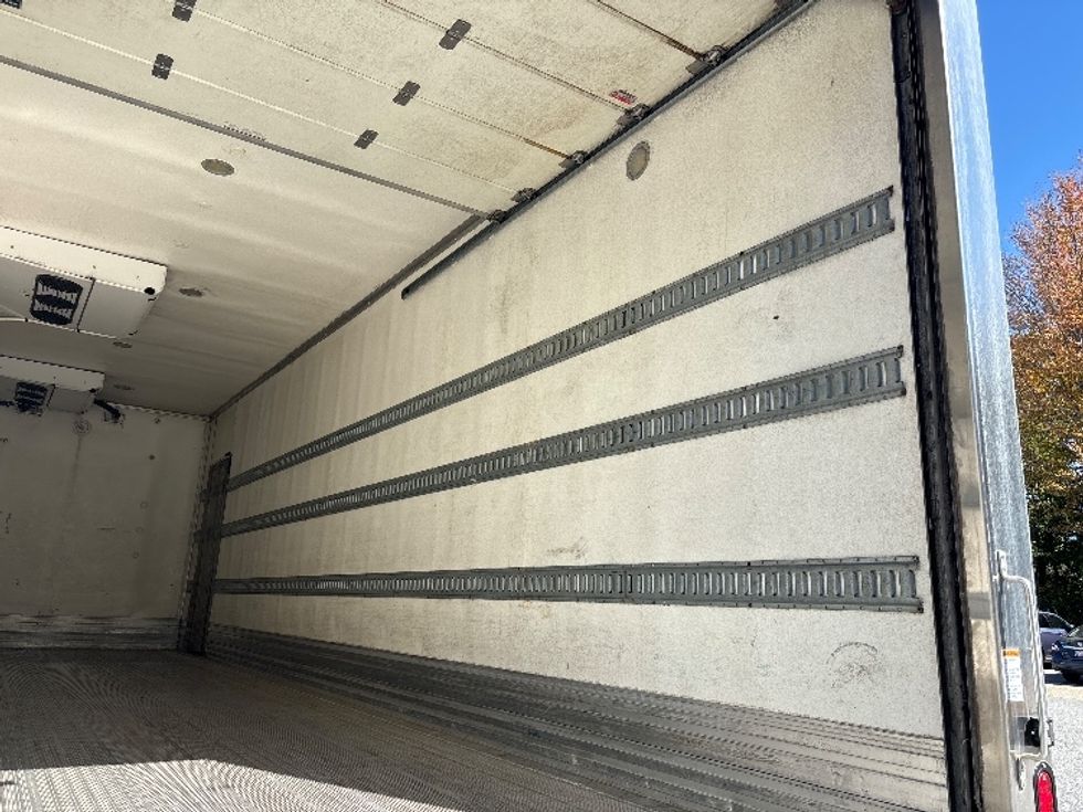 Refrigerated Truck-Light and Medium Duty Trucks-Freightliner-2021-M2-Lithia Springs-GA-310,101\n\t\tmiles-$ 37,000 - Image 12