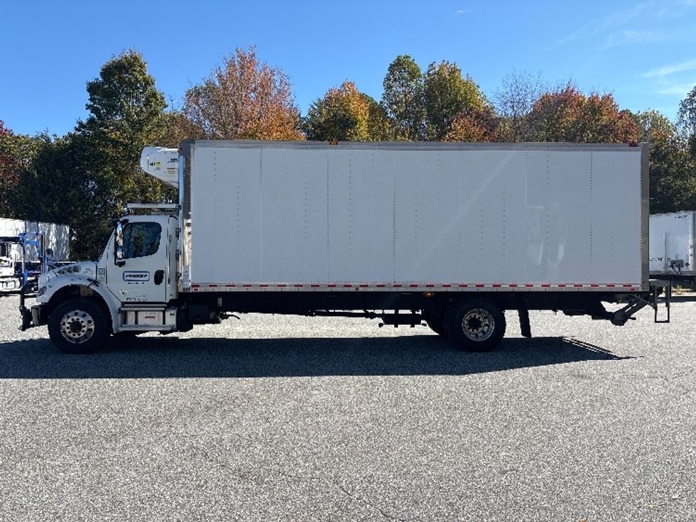 Refrigerated Truck-Light and Medium Duty Trucks-Freightliner-2021-M2-Lithia Springs-GA-310,101\n\t\tmiles-$ 37,000 - Image 4