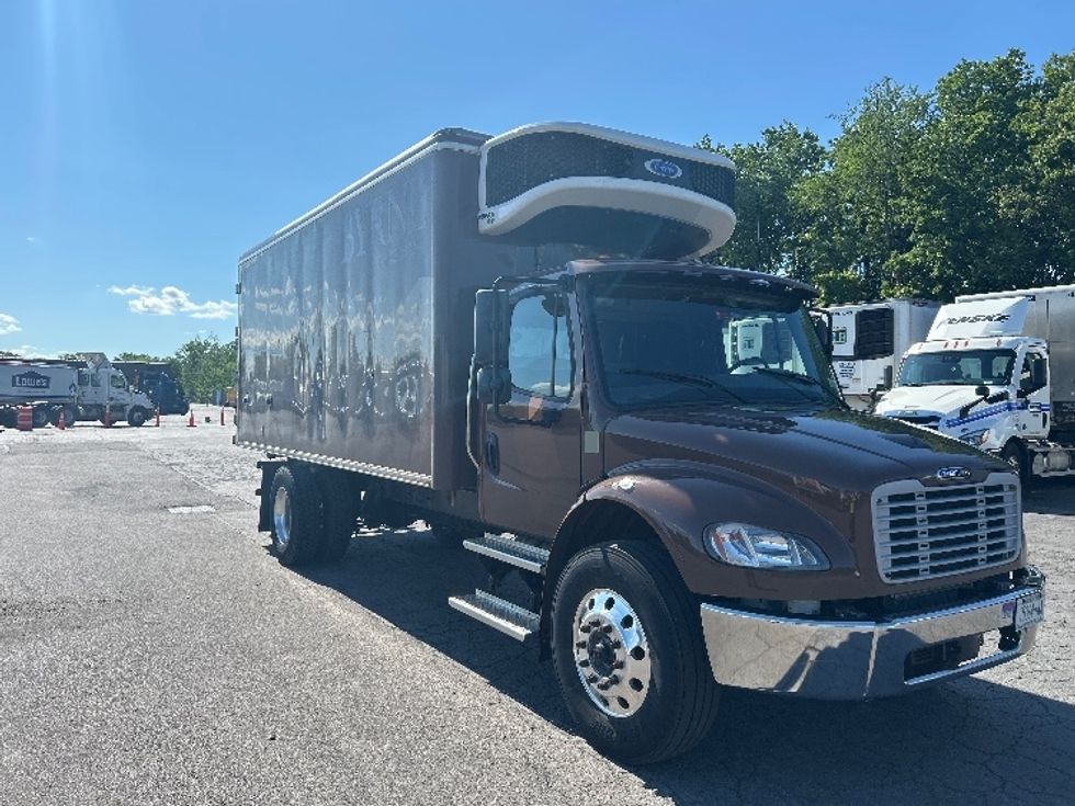 Refrigerated Truck-Light and Medium Duty Trucks-Freightliner-2021-M2-Liverpool-NY-191,783\n\t\tmiles-$ 36,000 - Image 1
