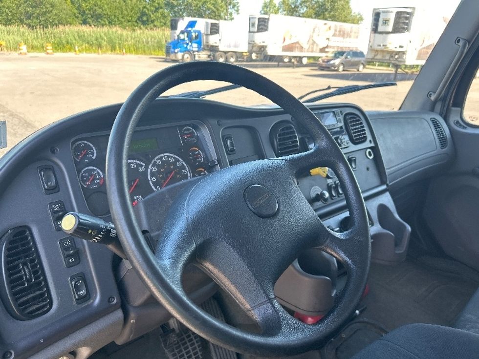 Refrigerated Truck-Light and Medium Duty Trucks-Freightliner-2021-M2-Liverpool-NY-191,783\n\t\tmiles-$ 36,000 - Image 17