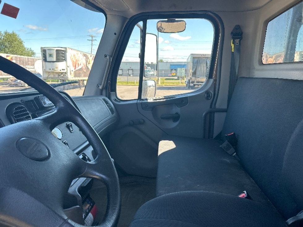 Refrigerated Truck-Light and Medium Duty Trucks-Freightliner-2021-M2-Liverpool-NY-191,783\n\t\tmiles-$ 36,000 - Image 19