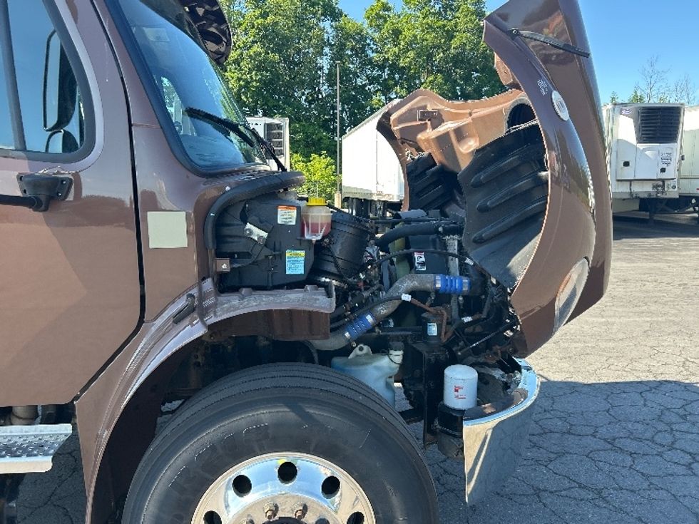 Refrigerated Truck-Light and Medium Duty Trucks-Freightliner-2021-M2-Liverpool-NY-191,783\n\t\tmiles-$ 36,000 - Image 23