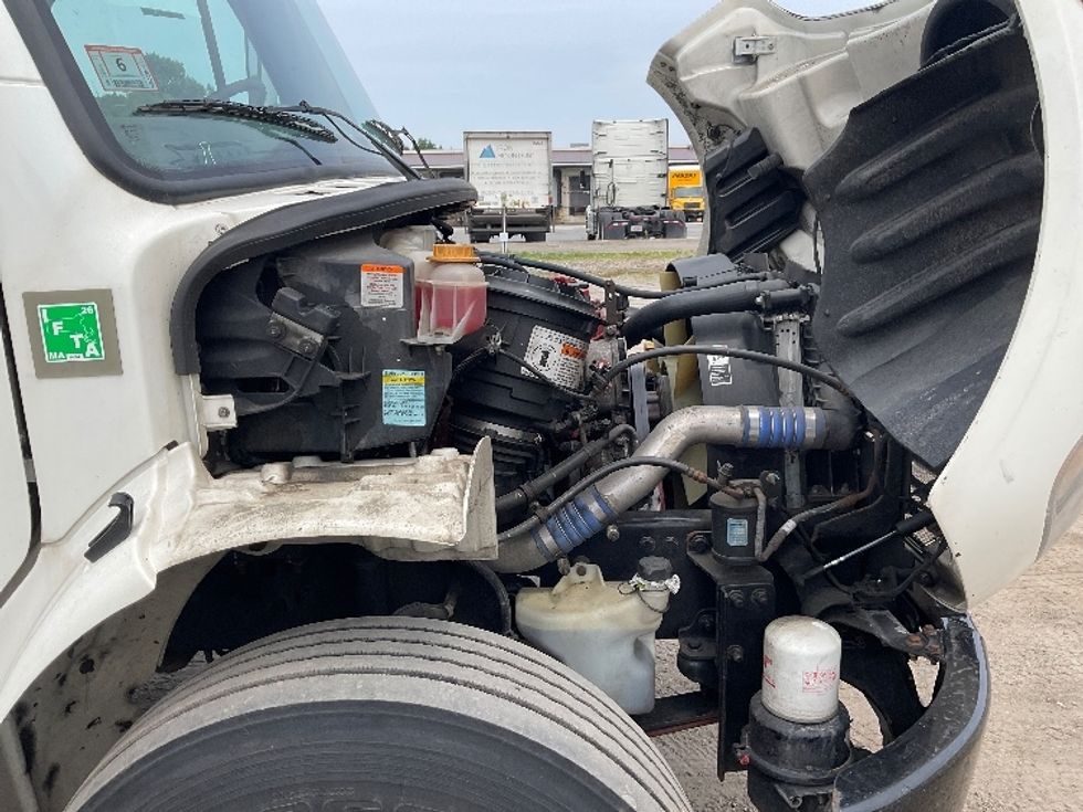 Refrigerated Truck-Light and Medium Duty Trucks-Freightliner-2021-M2-Londonderry-NH-258,691\n\t\tmiles-$ 38,000 - Image 23