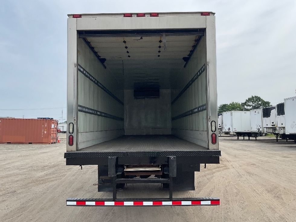 Refrigerated Truck-Light and Medium Duty Trucks-Freightliner-2021-M2-Londonderry-NH-258,691\n\t\tmiles-$ 38,000 - Image 8