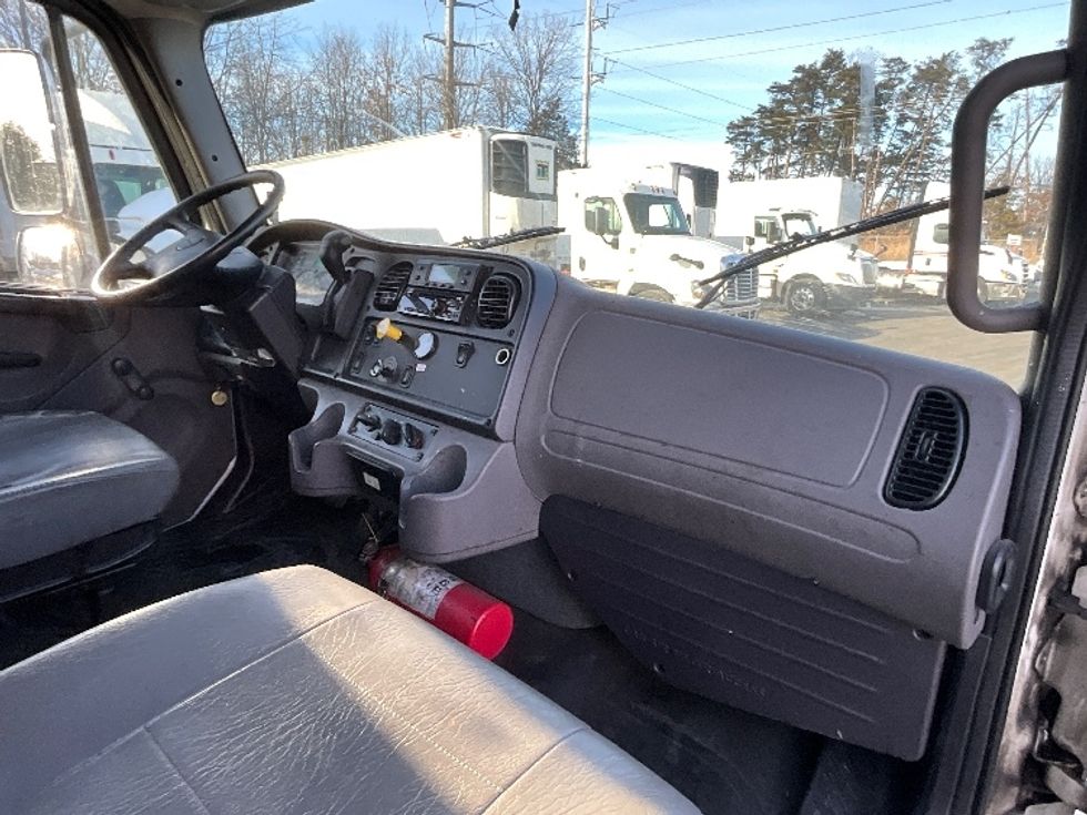 Refrigerated Truck-Light and Medium Duty Trucks-Freightliner-2021-M2-Manassas-VA-224,058\n\t\tmiles-$ 59,500 - Image 21