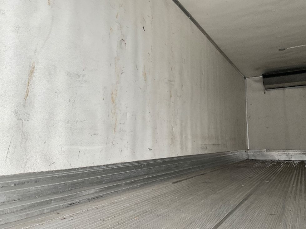 Refrigerated Truck-Light and Medium Duty Trucks-Freightliner-2021-M2-Millville-NJ-372,682\n\t\tmiles-$ 26,000 - Image 11