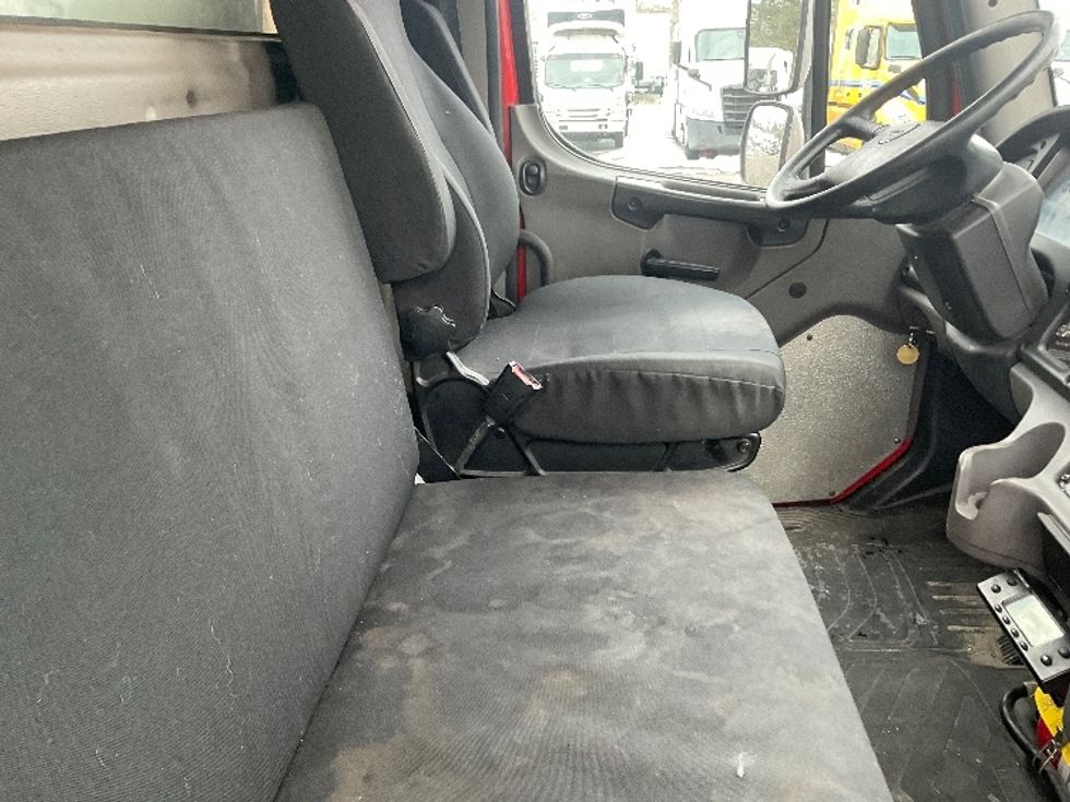 Refrigerated Truck-Light and Medium Duty Trucks-Freightliner-2021-M2-Millville-NJ-372,682\n\t\tmiles-$ 26,000 - Image 22