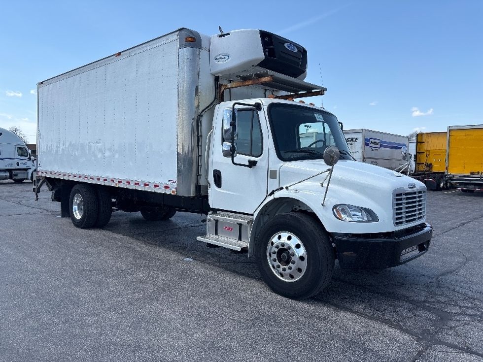 Refrigerated Truck-Light and Medium Duty Trucks-Freightliner-2021-M2-Mississauga-ON-168,688\n\t\tkm-$ 87,500 - Image 1
