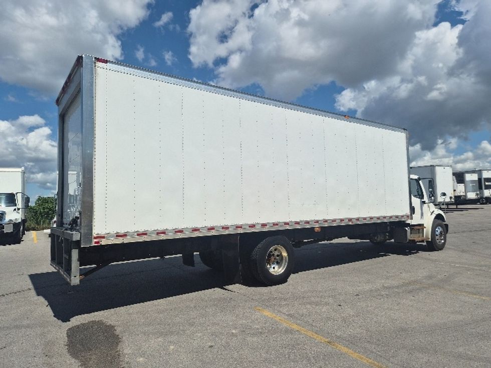 Refrigerated Truck-Light and Medium Duty Trucks-Freightliner-2021-M2-Mississauga-ON-418,625\n\t\tkm-$ 61,000 - Image 12