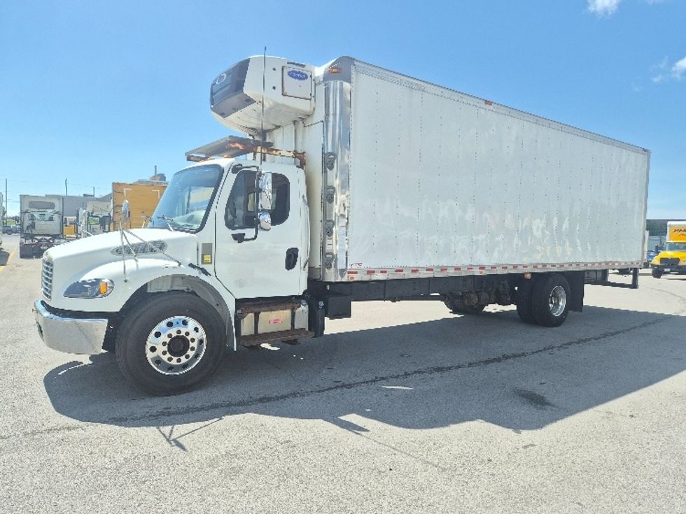 Refrigerated Truck-Light and Medium Duty Trucks-Freightliner-2021-M2-Mississauga-ON-418,625\n\t\tkm-$ 61,000 - Image 3