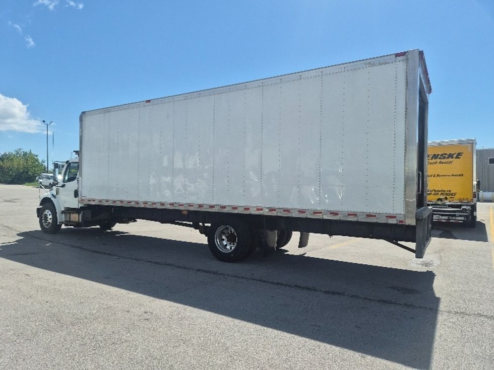Refrigerated Truck-Light and Medium Duty Trucks-Freightliner-2021-M2-Mississauga-ON-418,625\n\t\tkm-$ 61,000 - Image 6