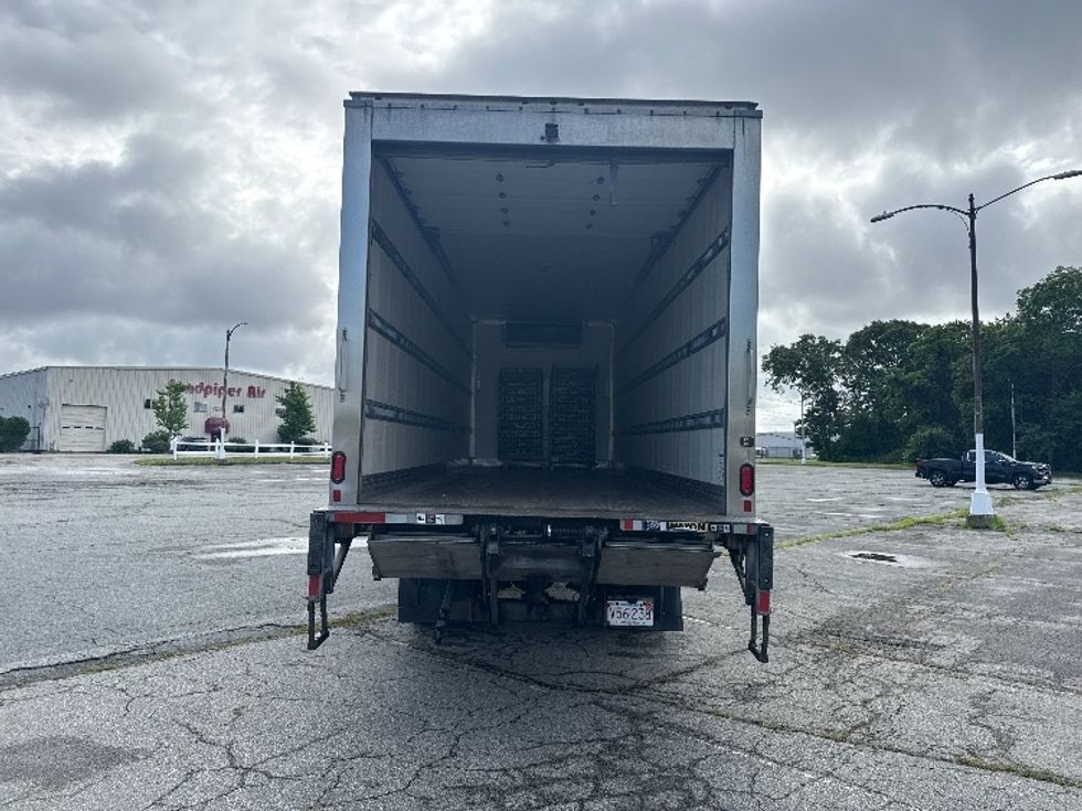 Refrigerated Truck-Light and Medium Duty Trucks-Freightliner-2021-M2-New Bedford-MA-254,603\n\t\tmiles-$ 52,250 - Image 8