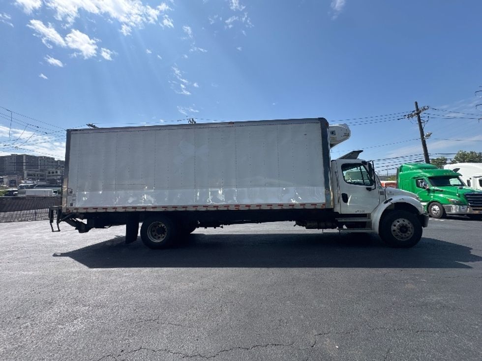 Refrigerated Truck-Light and Medium Duty Trucks-Freightliner-2021-M2-North Bergen-NJ-145,539\n\t\tmiles-$ 64,500 - Image 15