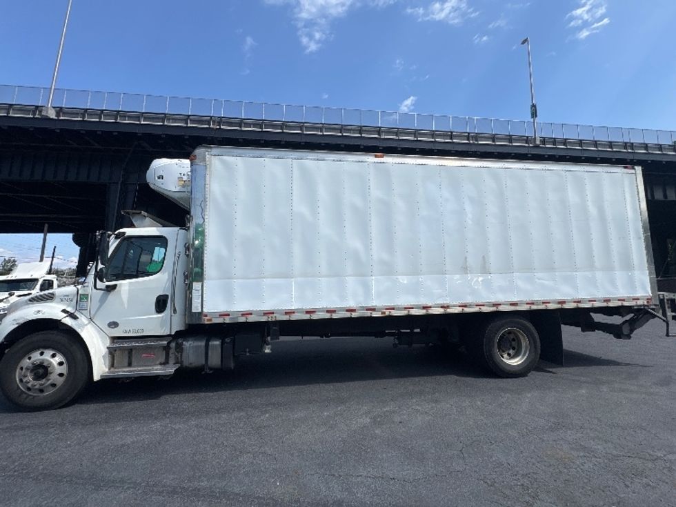 Refrigerated Truck-Light and Medium Duty Trucks-Freightliner-2021-M2-North Bergen-NJ-145,539\n\t\tmiles-$ 64,500 - Image 4