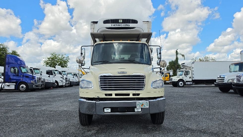 Refrigerated Truck-Light and Medium Duty Trucks-Freightliner-2021-M2-Ocala-FL-314,025\n\t\tmiles-$ 25,750 - Image 2