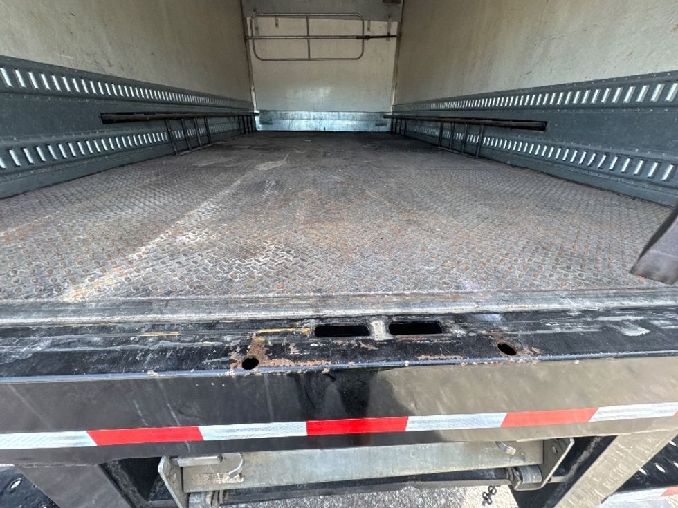 Refrigerated Truck-Light and Medium Duty Trucks-Freightliner-2021-M2-Omaha-NE-65,198\n\t\tmiles-$ 59,000 - Image 10