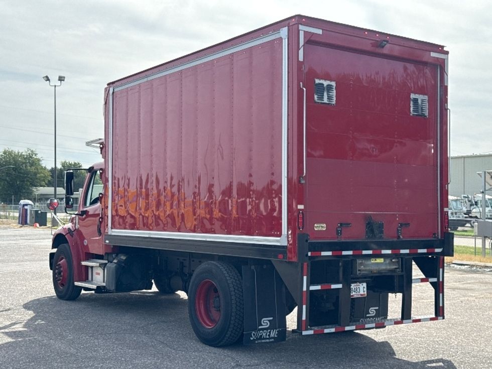 Refrigerated Truck-Light and Medium Duty Trucks-Freightliner-2021-M2-Omaha-NE-65,198\n\t\tmiles-$ 59,000 - Image 6