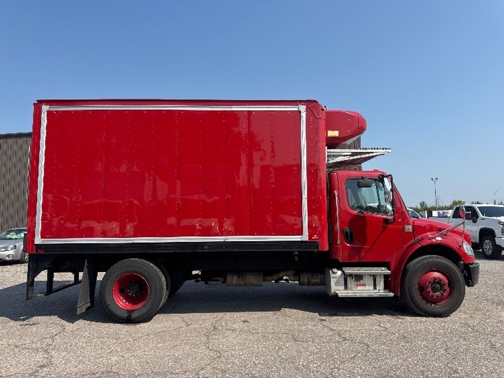 Refrigerated Truck-Light and Medium Duty Trucks-Freightliner-2021-M2-Omaha-NE-80,390\n\t\tmiles-$ 57,500 - Image 15