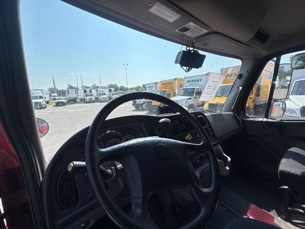 Refrigerated Truck-Light and Medium Duty Trucks-Freightliner-2021-M2-Omaha-NE-80,390\n\t\tmiles-$ 57,500 - Image 17