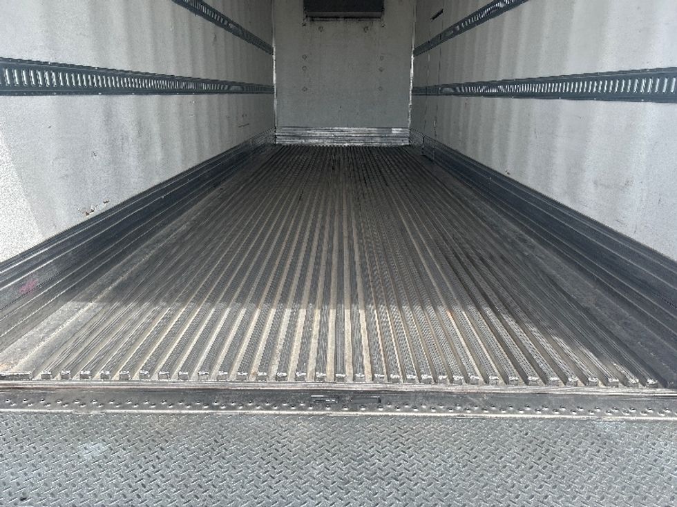Refrigerated Truck-Light and Medium Duty Trucks-Freightliner-2021-M2-Phoenix-AZ-124,697\n\t\tmiles-$ 72,250 - Image 10