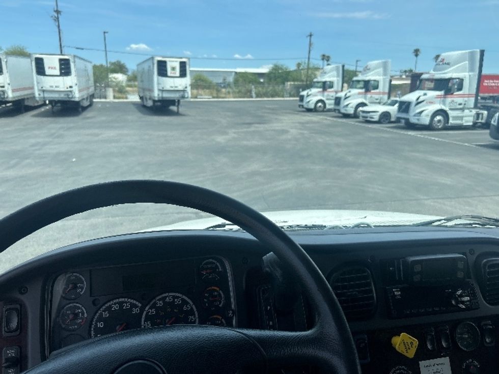 Refrigerated Truck-Light and Medium Duty Trucks-Freightliner-2021-M2-Phoenix-AZ-124,697\n\t\tmiles-$ 72,250 - Image 18